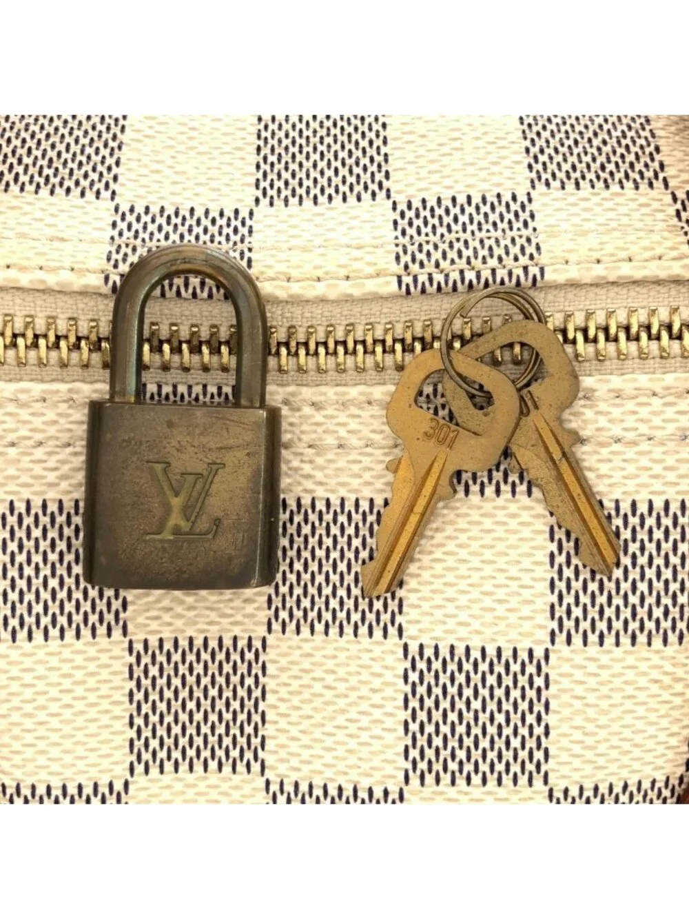 Louis Vuitton Damier Azur Speedy 30 Boston